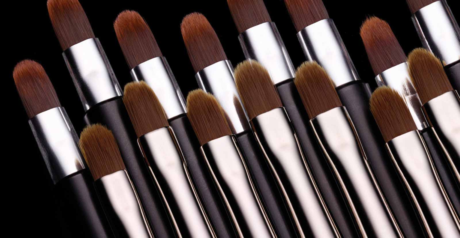 Lip Brushes MAC Cosmetics Official Site